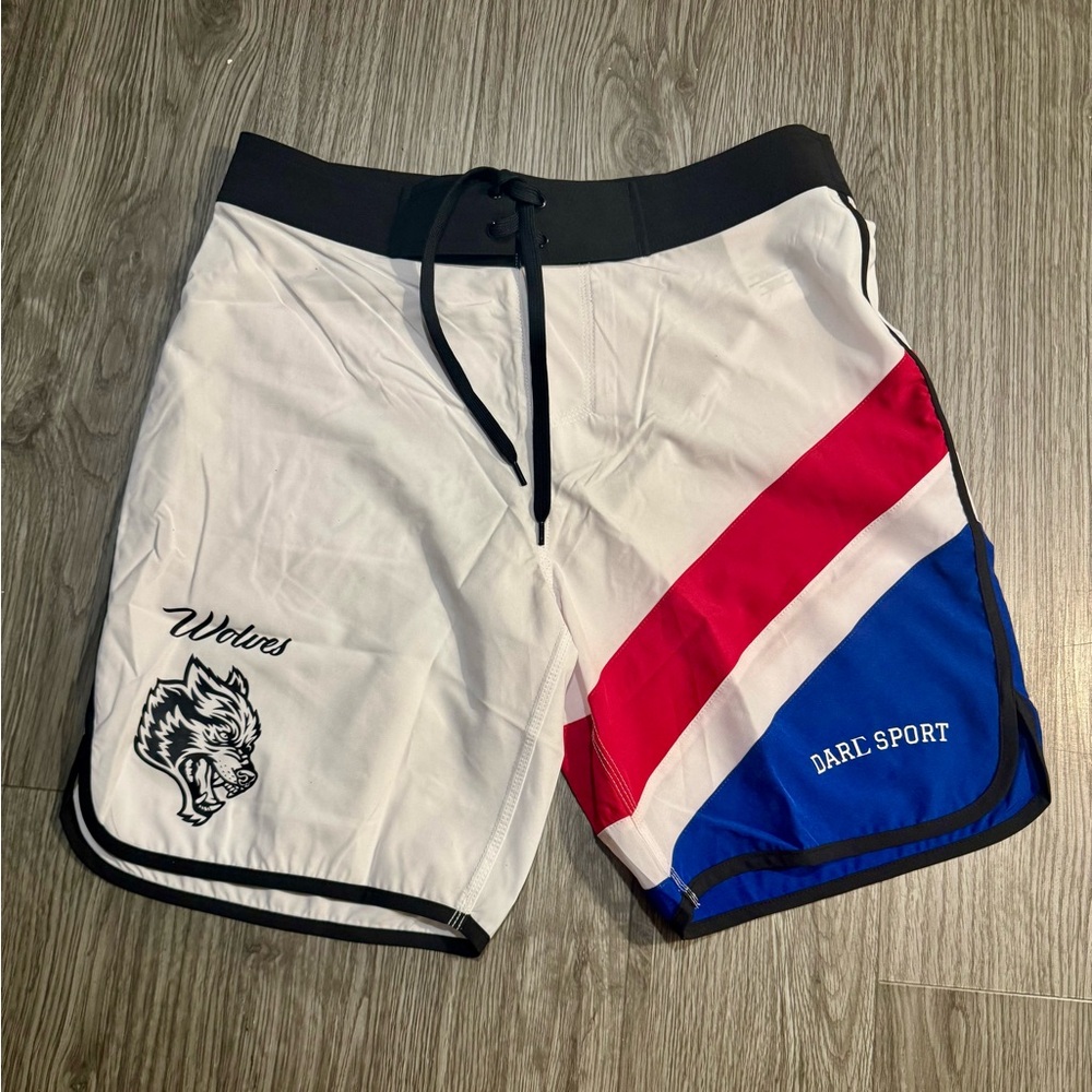 Darc Sport Tricolor Athletic board Shorts size 30 - brand new (way below retail)